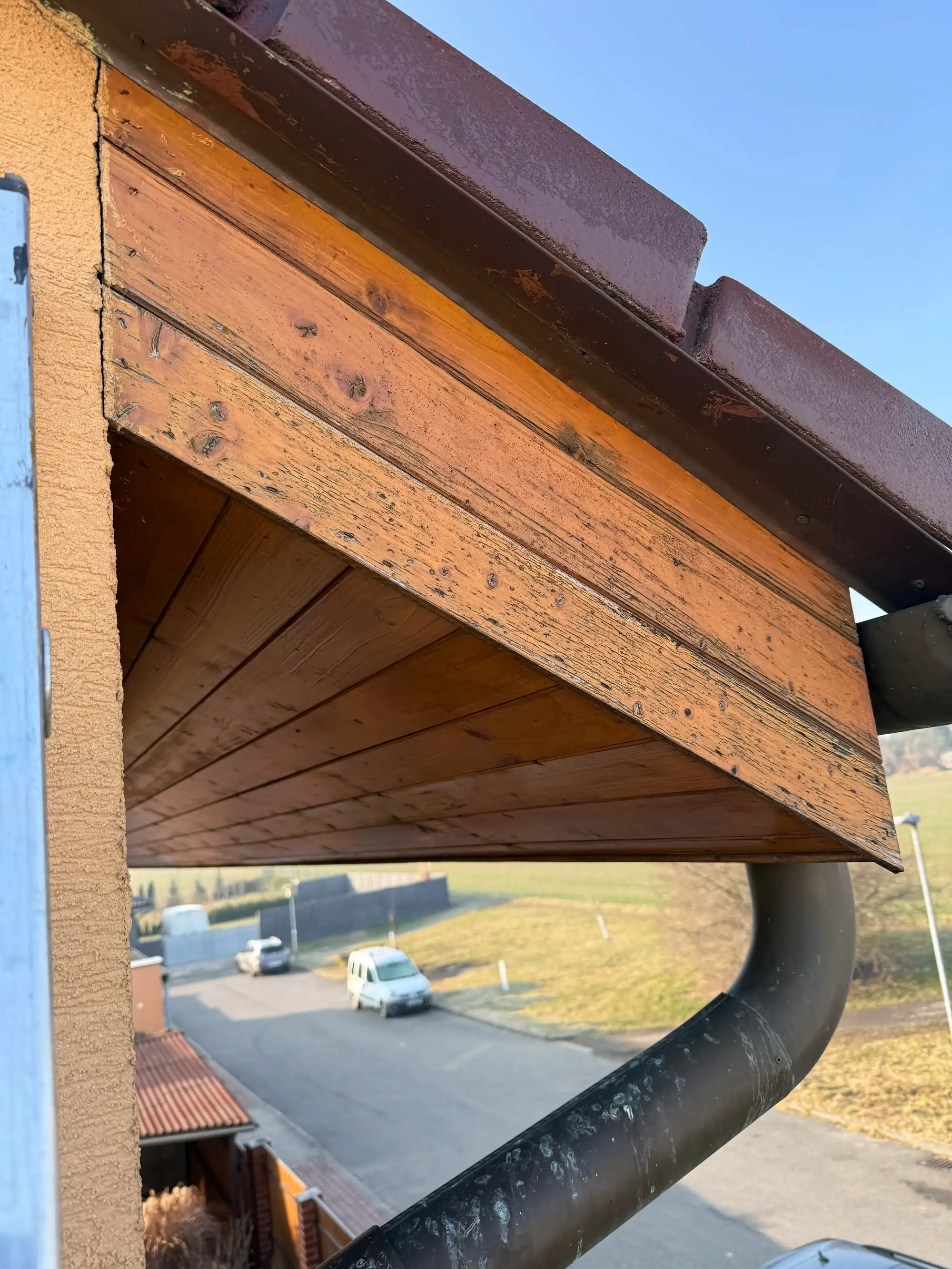 Broušení a dvojitý nátěr pergoly lazurou - Pardubice 2