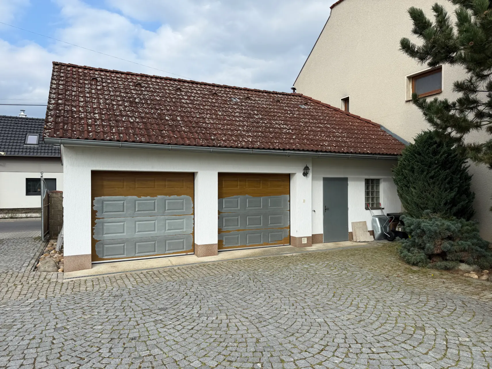 Střecha před renovací (nátěr) – Travčice
